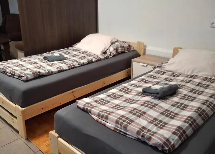 Couette-café U Paji 3*